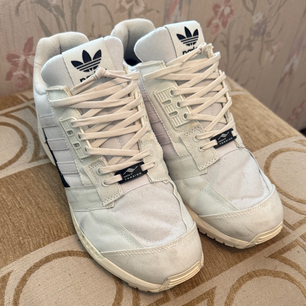 Adidas ZX8000 x Parley 'Off White' - SKU GV7618